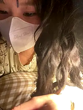 Fin-xinh18 online show from October 2025 03:57:02 PM