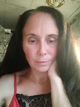 Snapshot of MerelinMILf chatting on October 2025 01:45:02 PM MerelinMILf online show from October 2025 01:45:02 PM