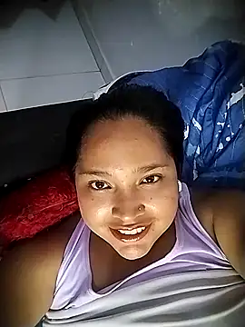 Angelly ricura online show from December 2025 03:13:01 AM