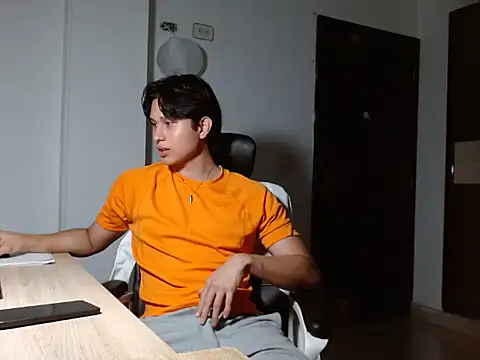 TeddyBear 07 online show from September 2025 01:33:02 PM