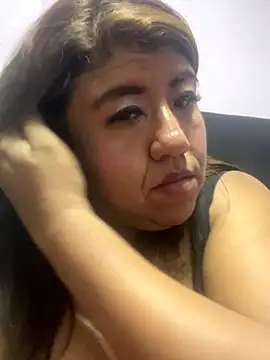 Snapshot of Wenlop chatting on December 2025 11:56:02 PM Wenlop online show from December 2025 11:56:02 PM