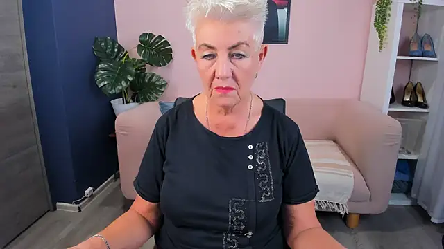 HotandMature online show from September 2025 09:21:02 AM