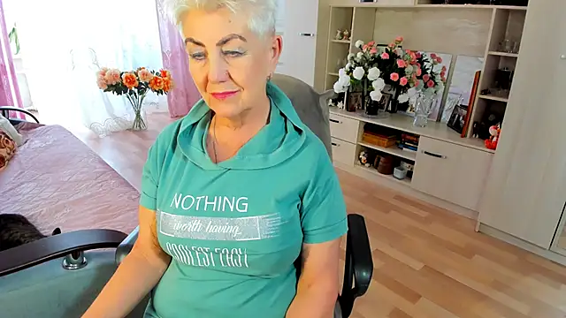 HotandMature online show from March 2026 11:36:01 AM