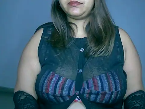 mrymlove online show from October 2025 02:37:02 PM