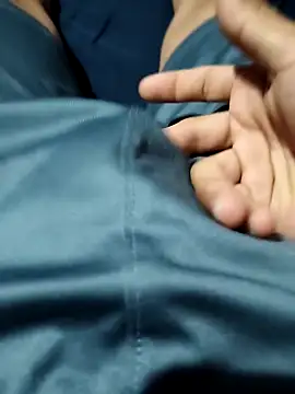 Aaia93 online show from October 2025 07:42:02 AM