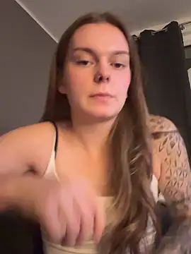 LisaFreier online show from October 2025 06:41:02 PM