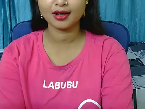 priya-kumari22 online show from September 2025 05:33:01 AM