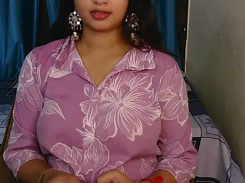 priya-kumari22 online show from October 2025 05:05:01 AM