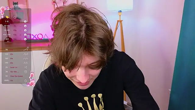 Snapshot of _Den1s_ chatting on February 2026 01:20:01 PM Den1s online show from February 2026 01:20:01 PM