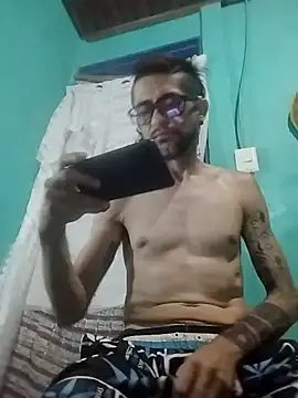 Snapshot of Morfis6xxx9 chatting on May 2026 07:41:01 PM Morfis6xxx9 online show from May 2026 07:41:01 PM