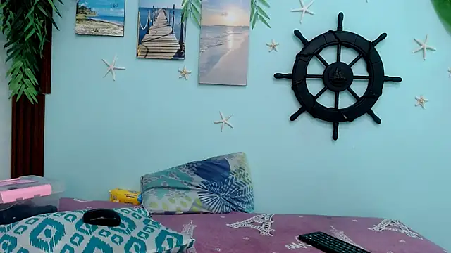 Snapshot of valeria18sexy chatting on November 2025 03:16:01 AM valeria18sexy online show from November 2025 03:16:01 AM