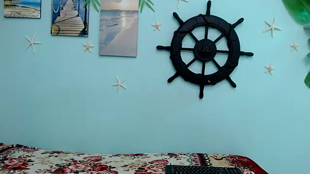 Snapshot of valeria18sexy chatting on November 2025 12:54:02 AM valeria18sexy online show from November 2025 12:54:02 AM