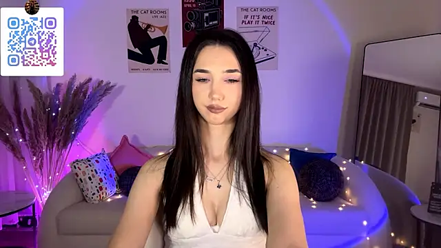 LinaMour online show from July 2026 10:14:02 PM