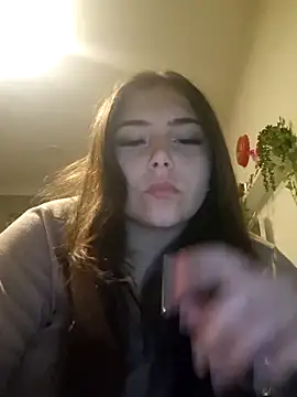 KatieLace online show from September 2025 08:45:02 PM