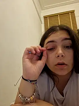 KatieLace online show from October 2025 08:09:02 PM
