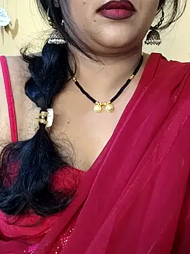 Snapshot of Angel0731 chatting on February 2026 06:29:02 PM Angel0731 online show from February 2026 06:29:02 PM