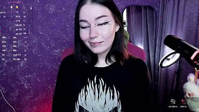 Snapshot of MargarettRose chatting on June 2026 12:24:02 AM MargarettRose online show from June 2026 12:24:02 AM