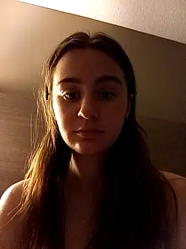 freakylittlebitch69 online show from October 2025 04:18:02 AM