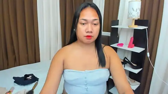 TsUncutKaren online show from September 2025 06:02:02 AM