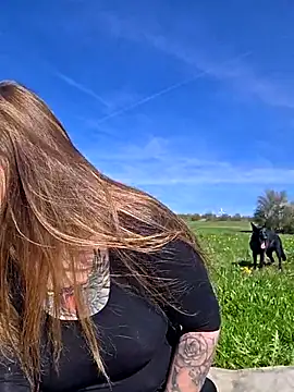 Luna Lynn online show from April 2026 10:08:02 AM