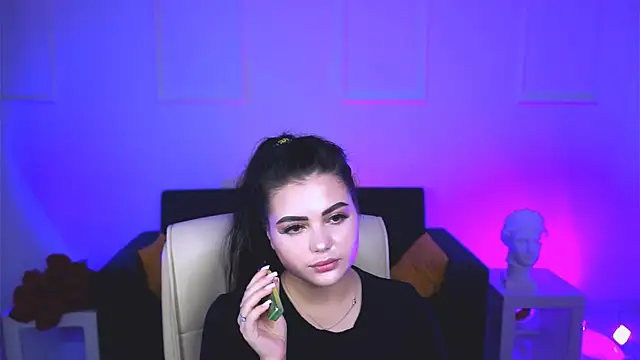 Snapshot of NaomiWilsons chatting on September 2025 10:15:01 AM NaomiWilsons online show from September 2025 10:15:01 AM