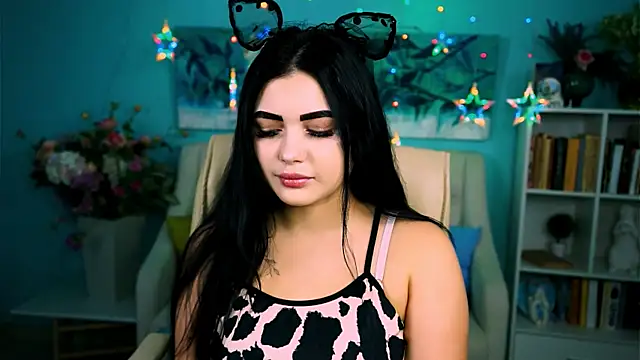 Snapshot of NaomiWilsons chatting on October 2025 12:34:02 PM NaomiWilsons online show from October 2025 12:34:02 PM