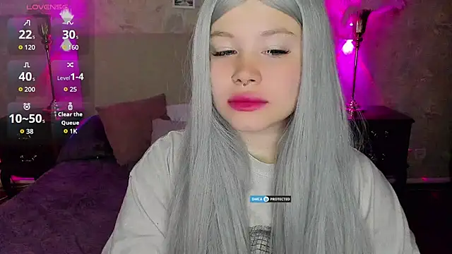 Diana Dream online show from October 2025 08:37:02 PM