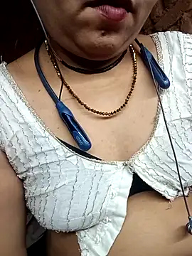 Priya tyagi online show from September 2025 10:48:02 AM