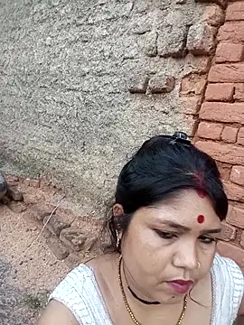 Priya tyagi online show from September 2025 12:15:01 PM