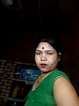 Priya tyagi online show from September 2025 12:21:01 AM