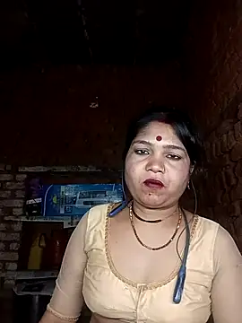 Priya tyagi online show from September 2025 10:33:02 PM