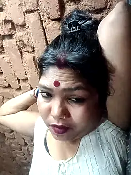 Priya tyagi online show from September 2025 11:07:01 PM