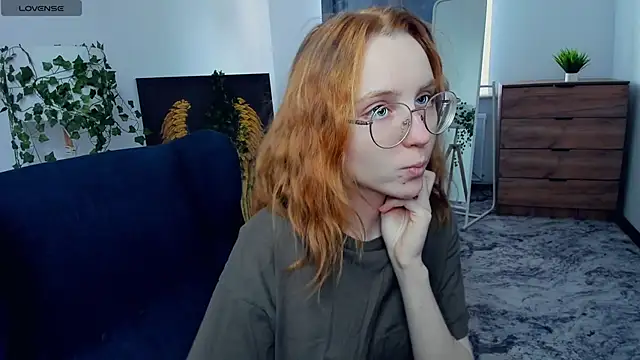 IiceVeinss online show from October 2025 07:20:02 AM