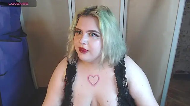 Alice Bunny666 online show from October 2025 04:27:02 PM