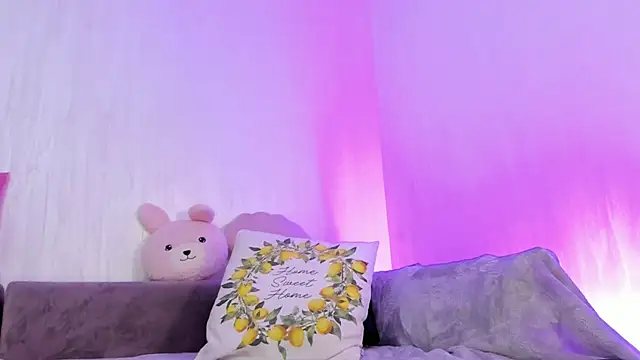 Snapshot of RileyNox chatting on November 2025 08:53:02 PM RileyNox online show from November 2025 08:53:02 PM