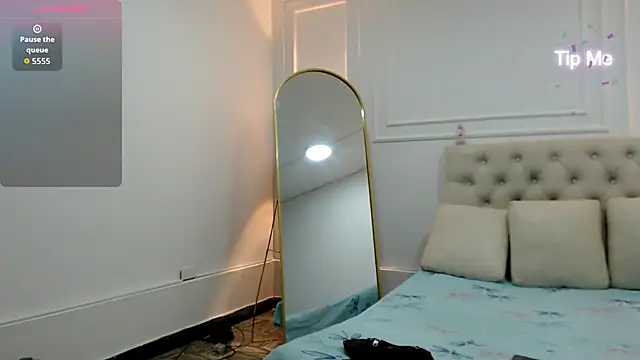 charlotte dante212 online show from November 2025 03:45:02 AM