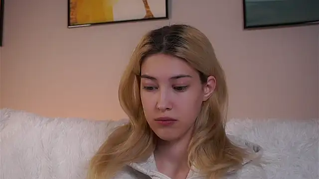 AngelicRice online show from April 2026 07:07:02 PM