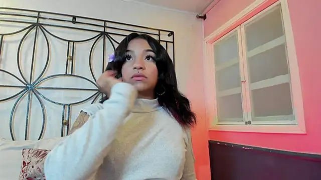 Manelyk evanss  online show from March 2026 05:50:02 PM