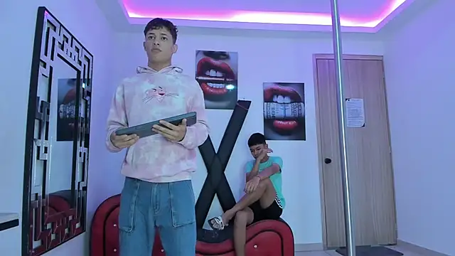 GRETTY BOYS online show from November 2025 07:18:02 AM