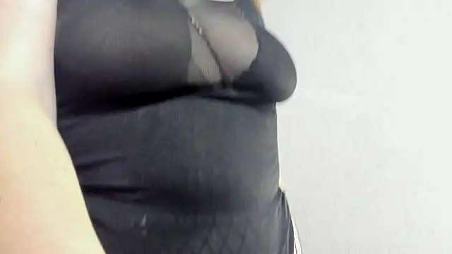 ABRILMILLER VC online show from November 2025 12:29:02 PM