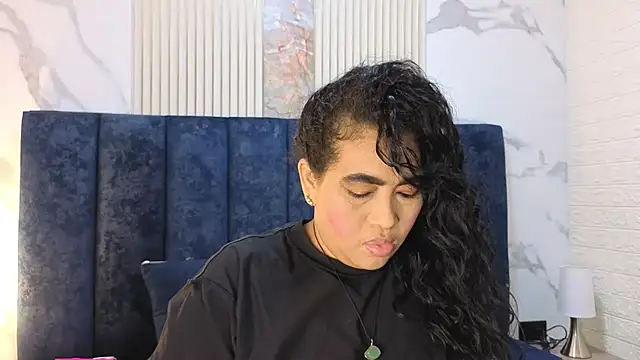 yunkeyc online show from November 2025 02:32:01 AM