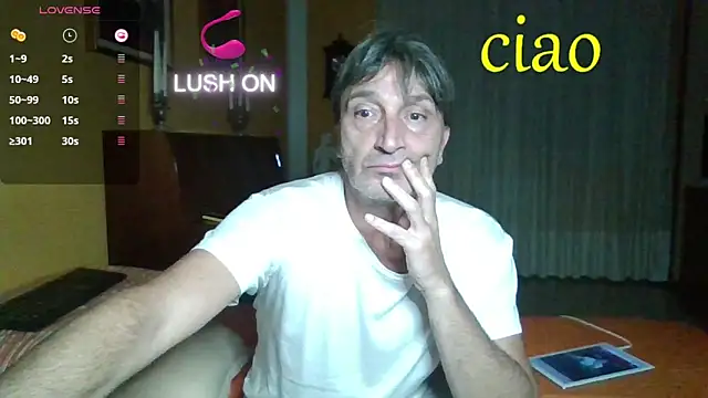 Snapshot of lattediyak chatting on October 2025 12:21:02 AM lattediyak online show from October 2025 12:21:02 AM