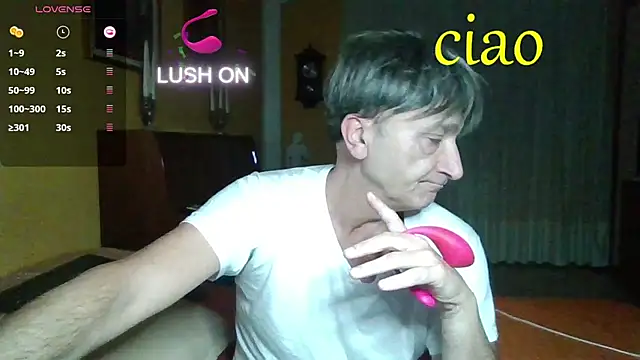 Snapshot of lattediyak chatting on October 2025 12:18:01 AM lattediyak online show from October 2025 12:18:01 AM