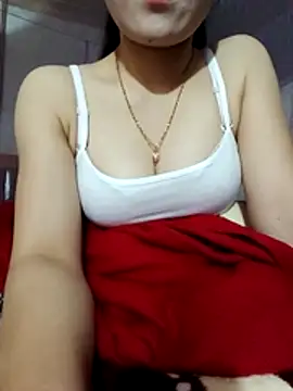 LucyyLy online show from November 2025 11:37:02 PM