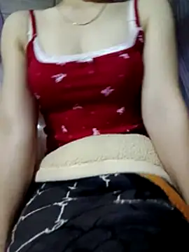 LucyyLy online show from December 2025 11:37:01 AM