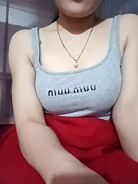 LucyyLy online show from December 2025 11:50:02 AM