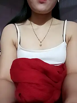 LucyyLy online show from March 2026 12:17:01 AM