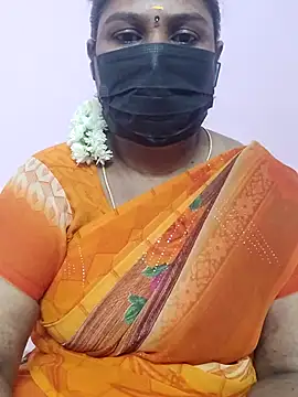 Snapshot of Tamil_Azhaghi25 chatting on September 2025 04:18:02 PM Tamil Azhaghi25 online show from September 2025 04:18:02 PM