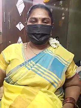 Snapshot of Tamil_Azhaghi25 chatting on October 2025 05:22:02 PM Tamil Azhaghi25 online show from October 2025 05:22:02 PM