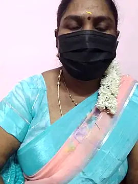 Snapshot of Tamil_Azhaghi25 chatting on October 2025 04:49:02 PM Tamil Azhaghi25 online show from October 2025 04:49:02 PM